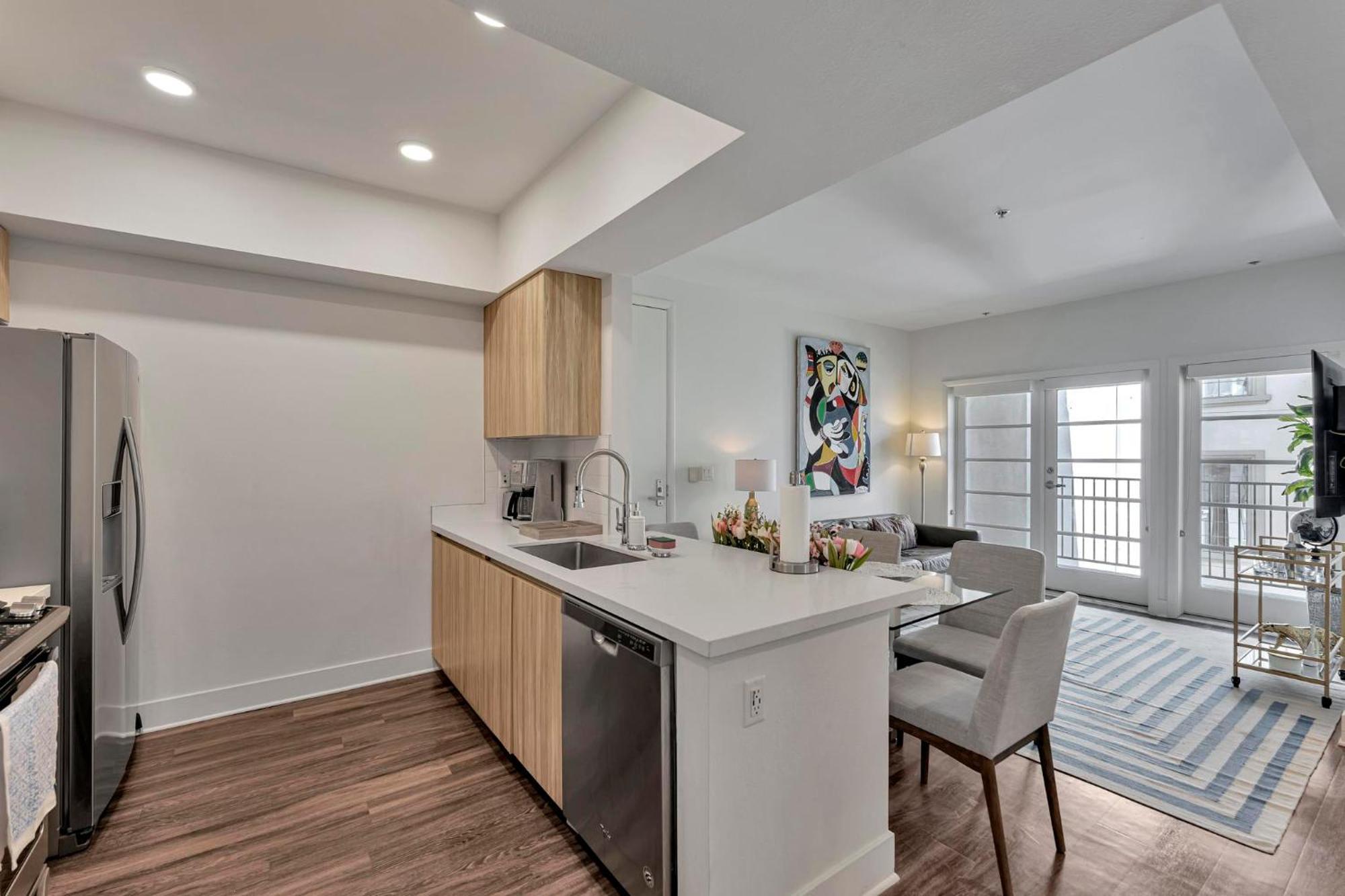 7 Large Down Town Santa Monica Apartment Los Angeles Exterior foto