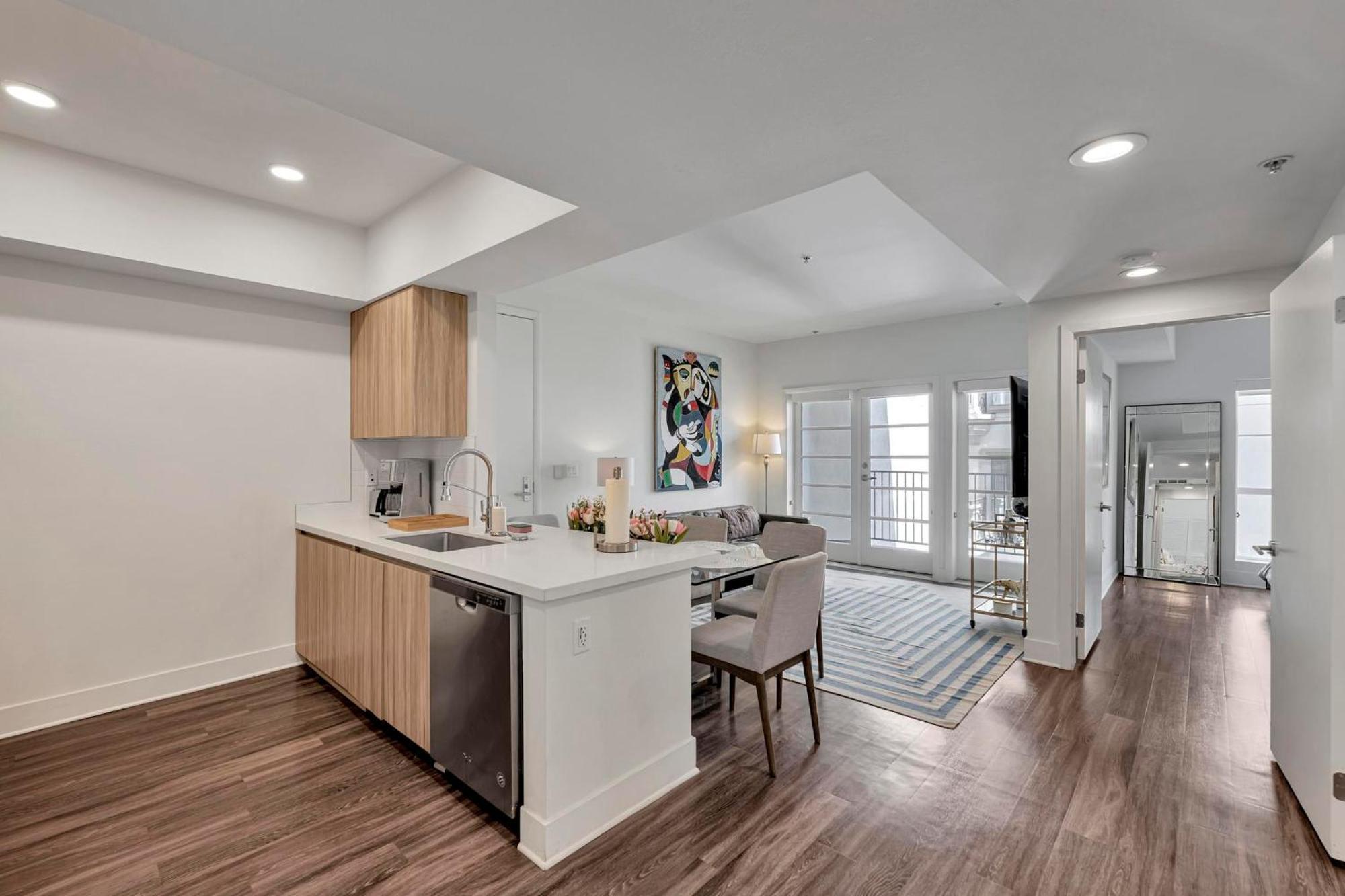 7 Large Down Town Santa Monica Apartment Los Angeles Exterior foto